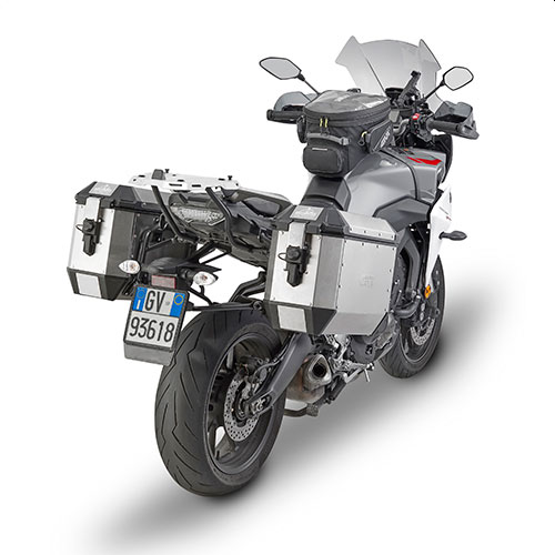 Givi Trekker Alaska panniers fitteded to a Yamaha Tracer motorcycle